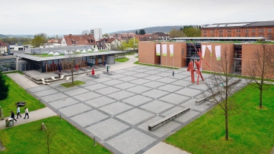 Der Campus der Hochschule ist als neue Location für das Ansbach Open vorgesehen. Das nahezu quadratische Areal ist 2500 Quadratmeter groß. (Foto: Jim Albright)