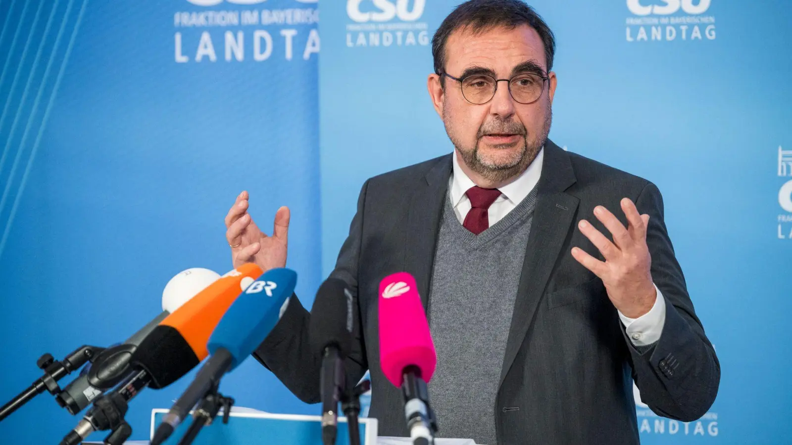 Der Chef der CSU-Landtagsfraktion in Bayern, Klaus Holetschek, glaubt, dass die K-Frage in den nächsten Tagen entschieden wird. (Archivbild) (Foto: Daniel Vogl/dpa)