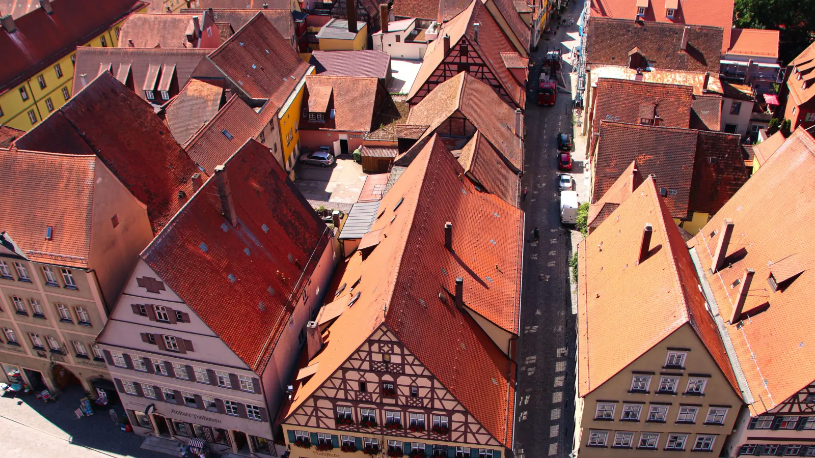 Die Brandgefahr in der Altstadt Dinkelsbühls ist ein Dauerthema. In einem bestimmten Fall trafen sich die Stadt und die Eigentümerfamilie eines Hauses am Donnerstag erneut vor dem Verwaltungsgericht. (Archivfoto: Martina Haas)