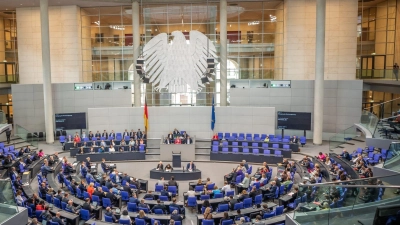 Ob das Wahlrecht noch vor der Bundestagswahl 2025 angepasst wird, blieb zunächst offen. (Archivbild) (Foto: Michael Kappeler/dpa)