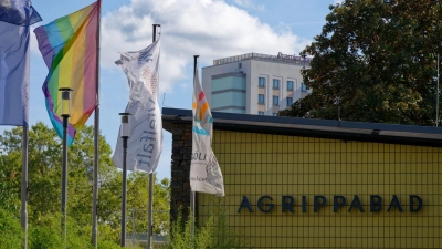 Mutmaßlicher sexueller Übergriff in einem Kölner Bad: Das mutmaßliche Opfer konnte sich aus der Situation befreien und Hilfe holen. (Foto: Henning Kaiser/dpa)