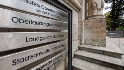 Ein ehemaliger Mitarbeiter der Bamberger Staatsanwaltschaft steht ab September in Bamberg vor Gericht.  (Foto: Daniel Karmann/dpa)
