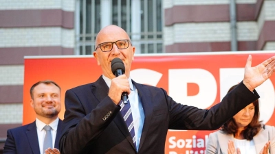 Gewählt wurde in Brandenburg - doch das gute Ergebnis für Ministerpräsident Dietmar Woidke (SPD) dürfte bis in die Berliner Bundespolitik ausstrahlen. (Foto: Kay Nietfeld/dpa)