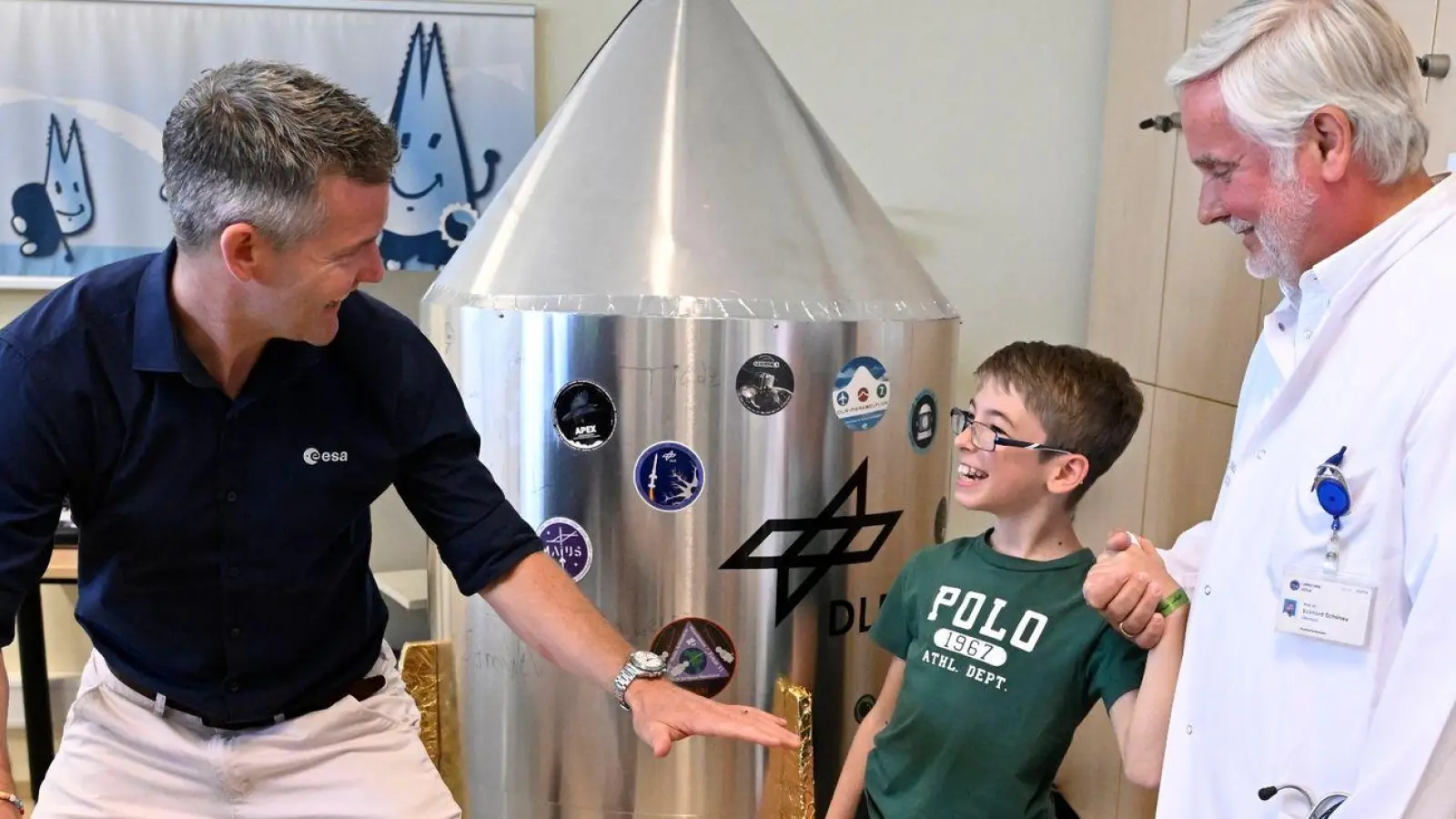 Der behinderte Astronaut John McFall möchte ein Vorbild für Kinder sein. (Foto: Roberto Pfeil/dpa)