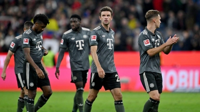 Geht beim FC Bayern voran: Joshua Kimmich (r). (Foto: Sven Hoppe/dpa)