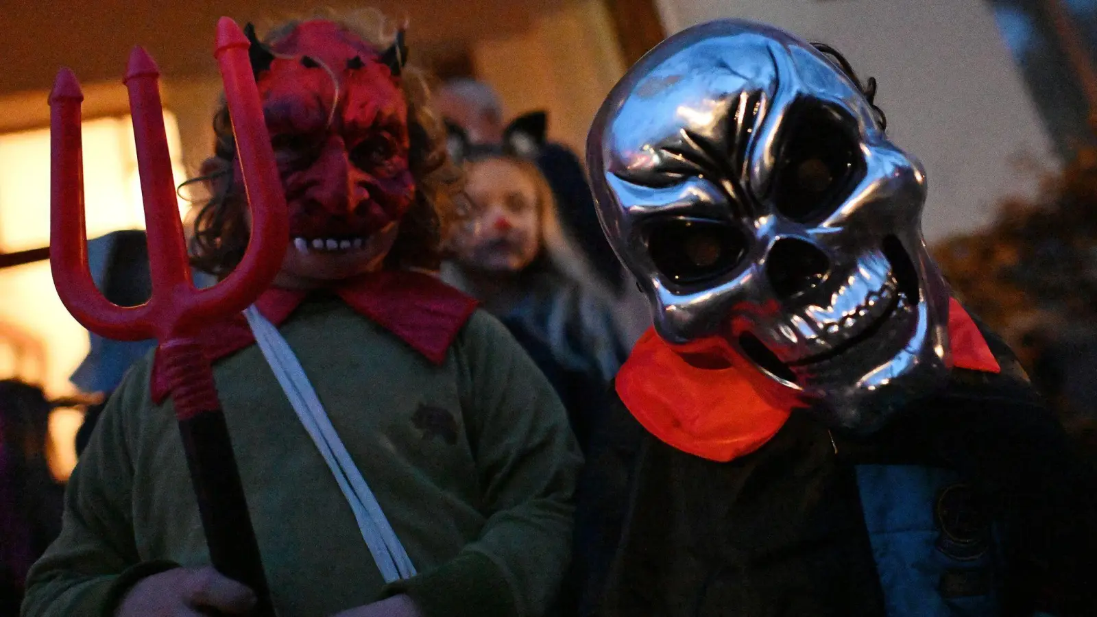 Halloween-Streiche, die in Sachbeschädigungen enden, können für die Verursacher teuer werden. Für die Leidtragenden leider auch. (Foto: Swen Pförtner/dpa/dpa-tmn)