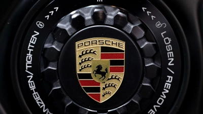 Der Sportwagenbauer Porsche hat ein schwaches Quartal hinter sich (Archivbild). (Foto: Marijan Murat/dpa)