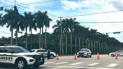 Nach den Schüssen in der Nähe von Trump hat die Polizei einen Verdächtigen festgenommen. (Foto: Stephanie Matat/AP)