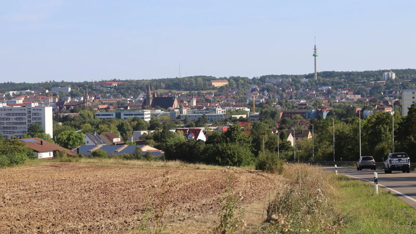 Wie viele Einwohner hat Ansbach? Diese drei Zahlen kursieren derzeit: 42.311, 42.218 und 39.601. Die niedrigste stammt aus dem Zensus 2022. (Foto: Oliver Herbst)