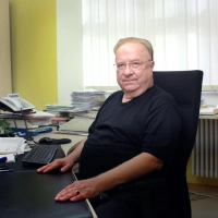 Peter Wilde vom Rothenburger Amt für Soziale Angelegenheiten in seinem Büro am Grünen Markt.  (Foto: Irmeli Pohl)