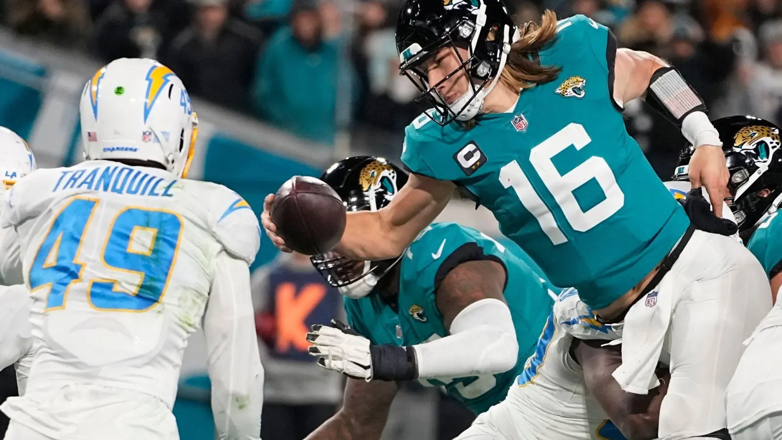 Jacksonvilles Quarterback Trevor Lawrence führte die Panthers in der zweiten Halbzeit zum Sieg. (Foto: Chris Carlson/AP/dpa)