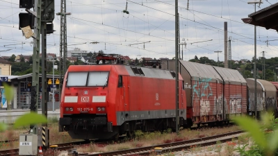 Der Güterverkehr auf der Schiene, hier ein Zug im Ansbacher Bahnhof, spielt für den Zweckverband Interfranken eine wichtige Rolle. . (Foto: Thomas Schaller)