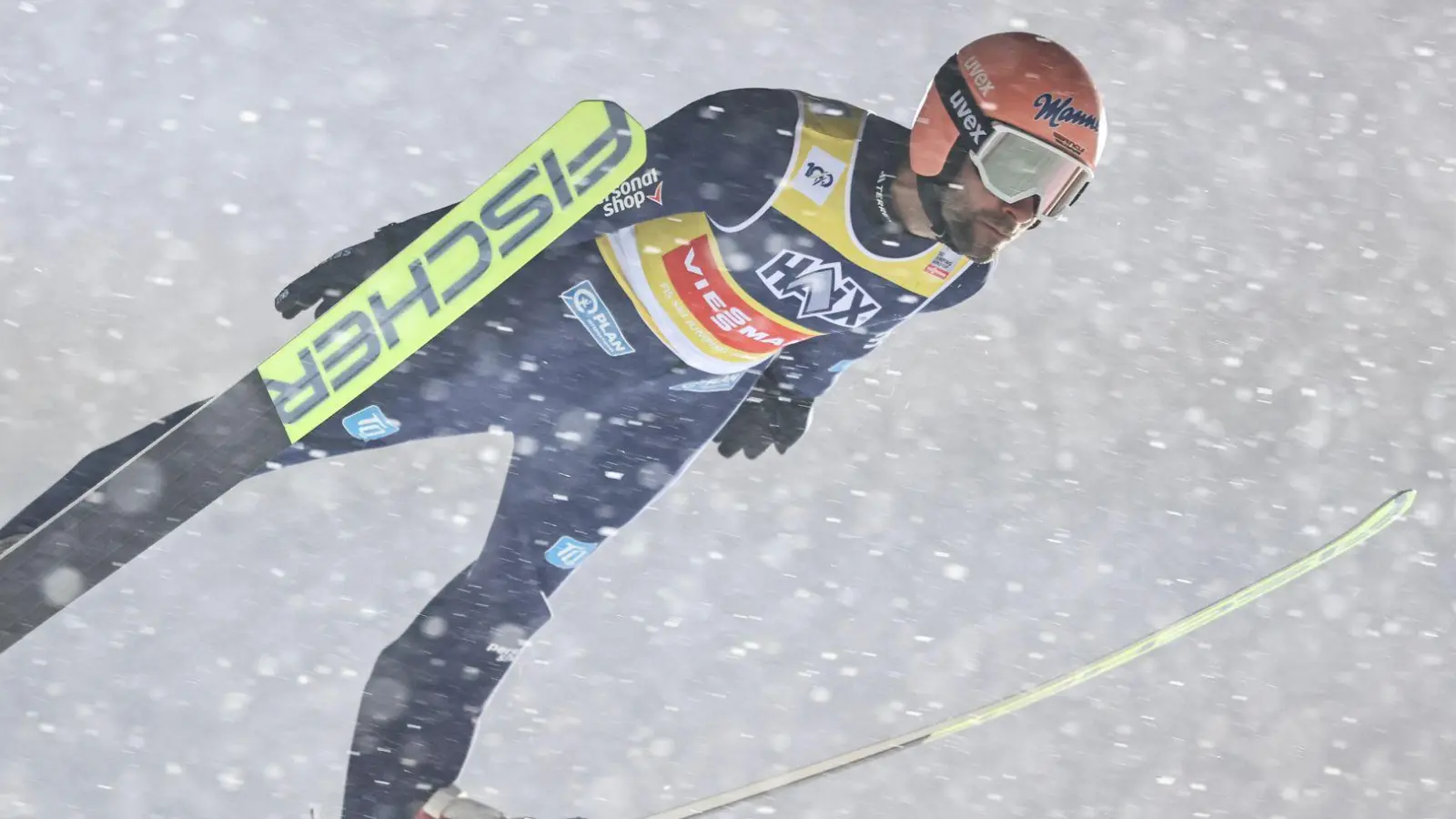 Behielt im Schneetreiben von Lillehammer den Durchblick: Skispringer Pius Paschke. (Foto: Geir Olsen/NTB/dpa)