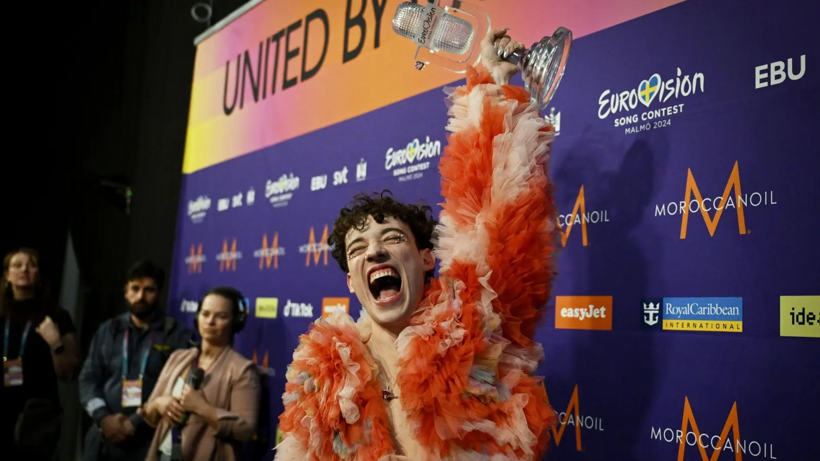 Zwei Städte sind  noch im Rennen um die Austragung des ESC 2025 in der Schweiz   (Foto: Antti Aimo-Koivisto/Lehtikuva/dpa)