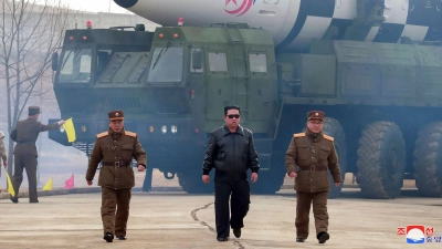 Nordkoreas Machthaber Kim hat die militärische Zusammenarbeit mit Russland rasant ausgebaut. (Foto: Uncredited/KCNA via KNS/AP/dpa)