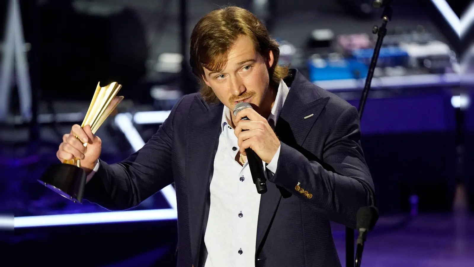 Morgan Wallen holt den CMA-Spitzenpreis, fehlt aber bei der Show. (Archivbild)  (Foto: Mark Humphrey/AP/dpa)