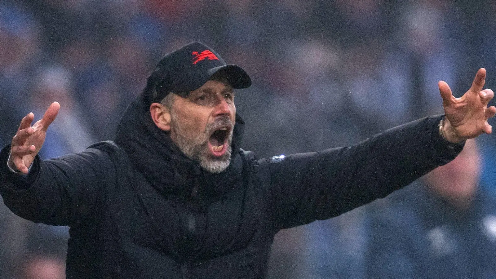 Viel Frust bei RB Leipzig: Trainer Marco Rose findet nach dem 3:3 in Bochum klare Worte. (Foto: David Inderlied/dpa)