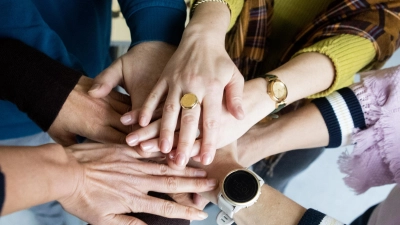 Ein großes Miteinander ist die alljährliche Aktion „FLZ-Leser helfen“. Die Spenden werden von verschiedenen Organisationen für die Menschen verwendet, die Hilfe dringend nötig haben. (Foto: Evi Lemberger)