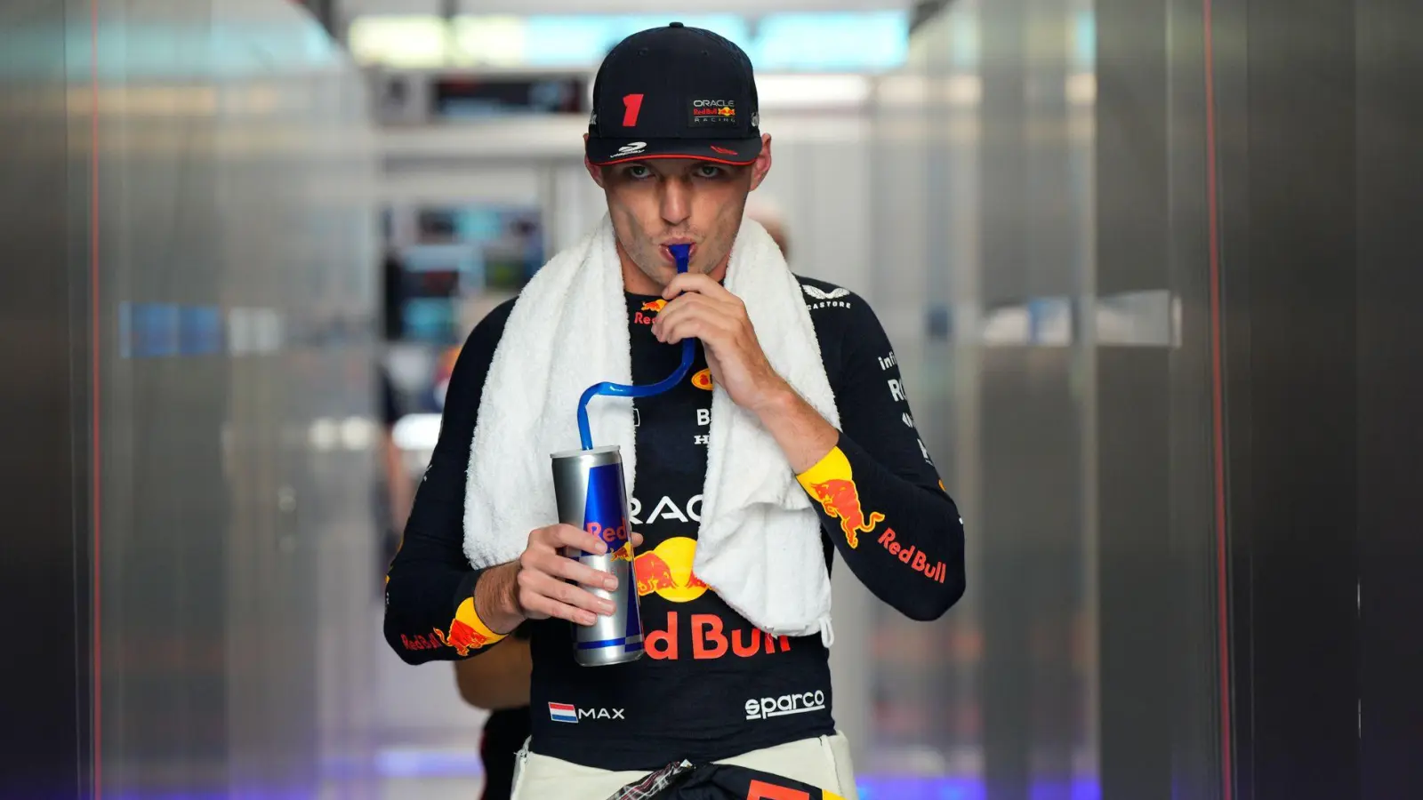 Sein Ziel hat er auch in diesem Jahr nie aus den Augen verloren: Max Verstappen. (Foto: Vincent Thian/AP/dpa)