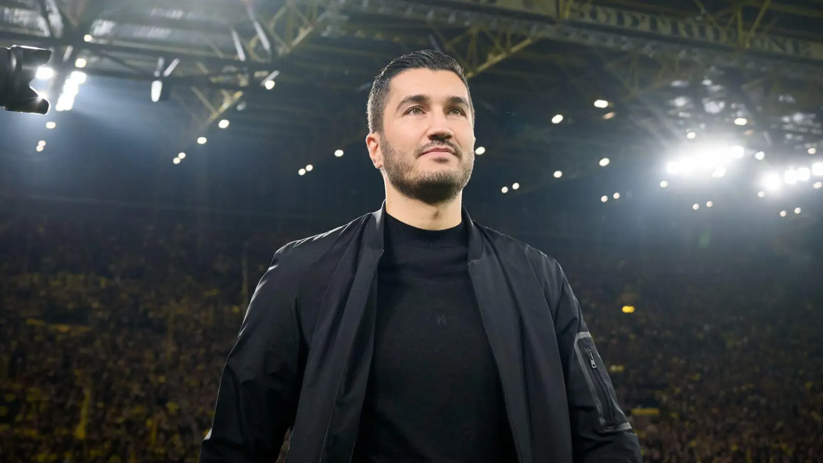 Wichtiger Sieg für BVB-Coach Nuri Sahin. (Foto: Bernd Thissen/dpa)