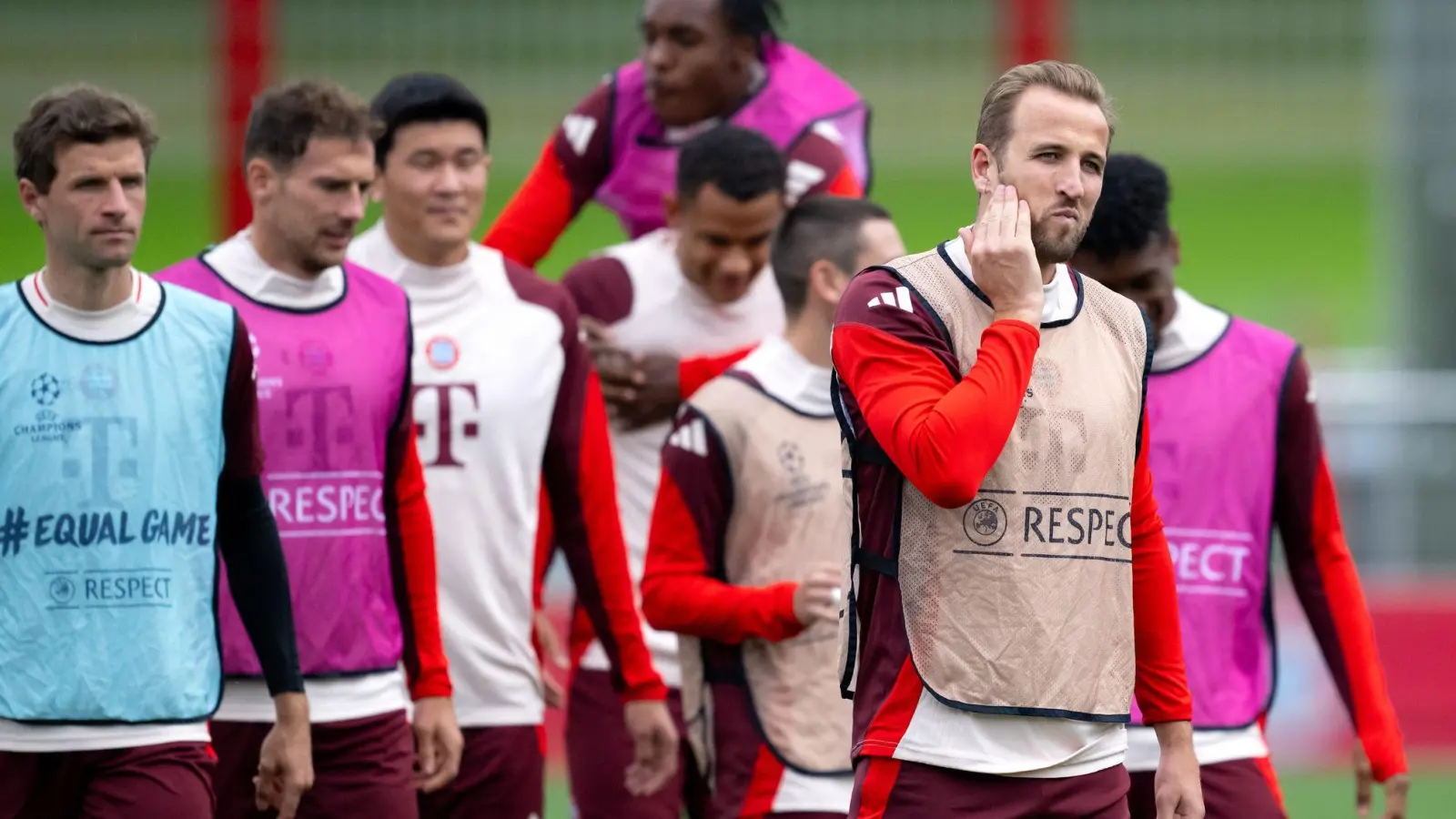 Harry Kane ist nach seiner Blessur beim Abschlusstraining dabei. (Foto: Sven Hoppe/dpa)