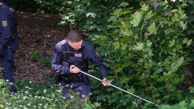 Auf der Suche nach dem ukrainischen Mädchen waren mehr als 400 Polizisten im Einsatz. (Foto: Robert Michael/dpa)