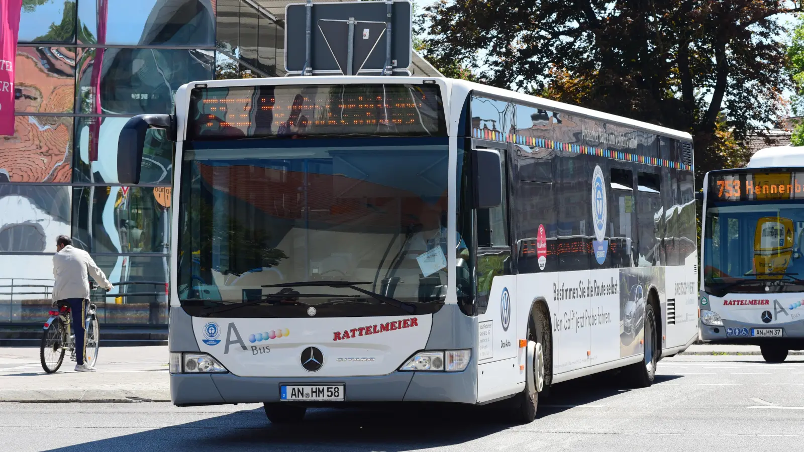 Der öffentliche Personennahverkehr in Ansbach arbeitet anhaltend defizitär. Jahr für Jahr muss die Stadt Millionen zuschießen. (Foto: Jim Albright)