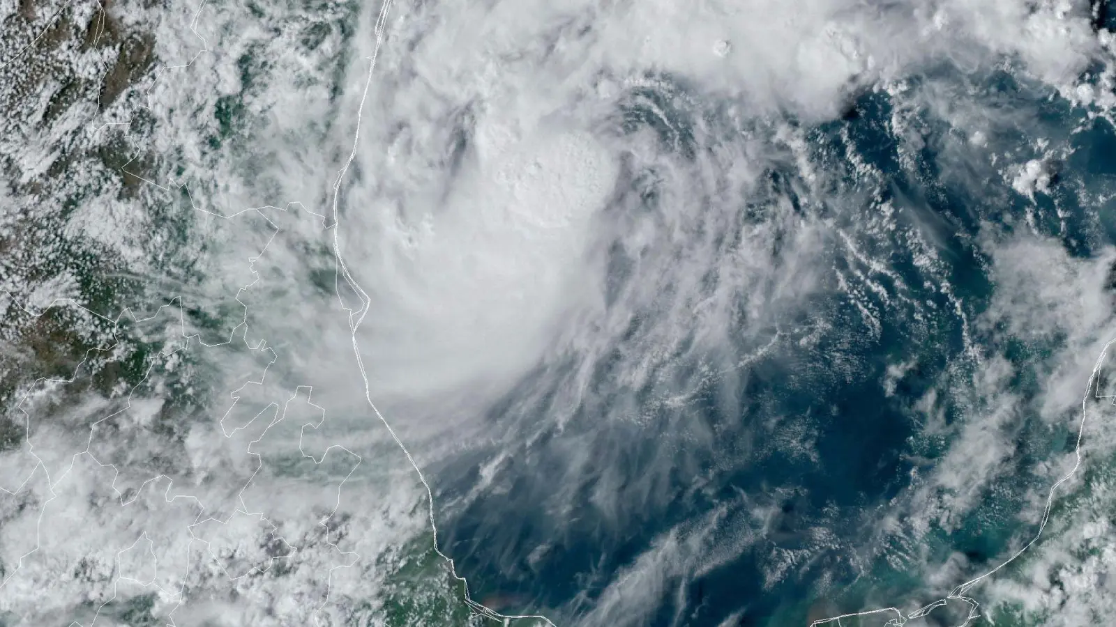 Am Mittwoch soll „Milton“ in Florida auf Land treffen. (Foto: Uncredited/National Oceanic and Atmospheric Administration via AP/dpa)