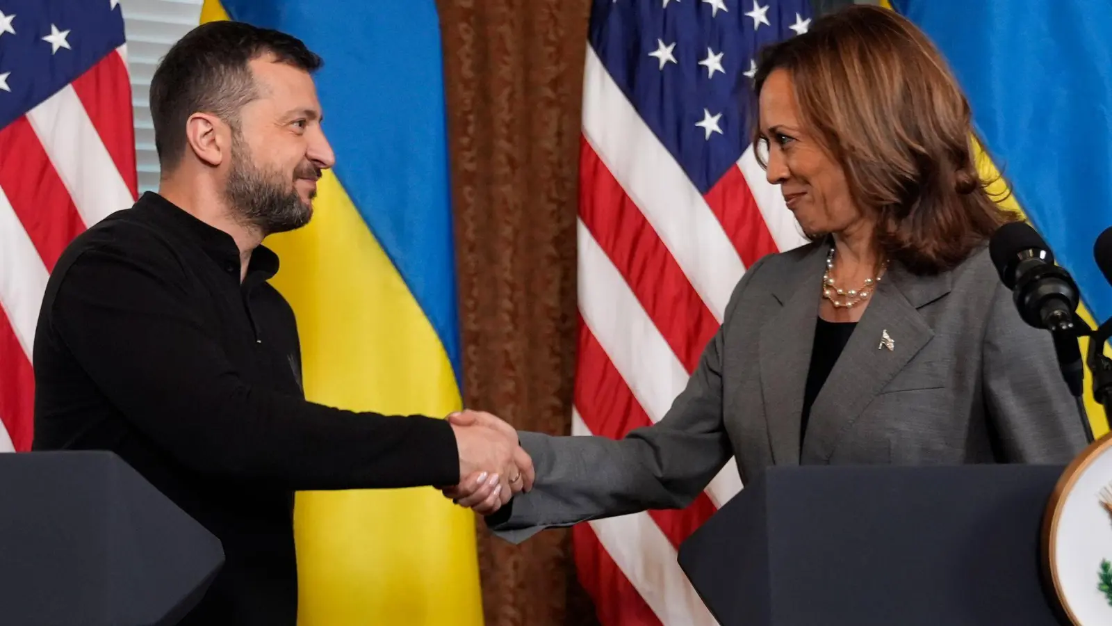 Harris warnt vor den Folgen eines möglichen Wahlsiegs Trumps für die Ukraine. (Foto: Jacquelyn Martin/AP)