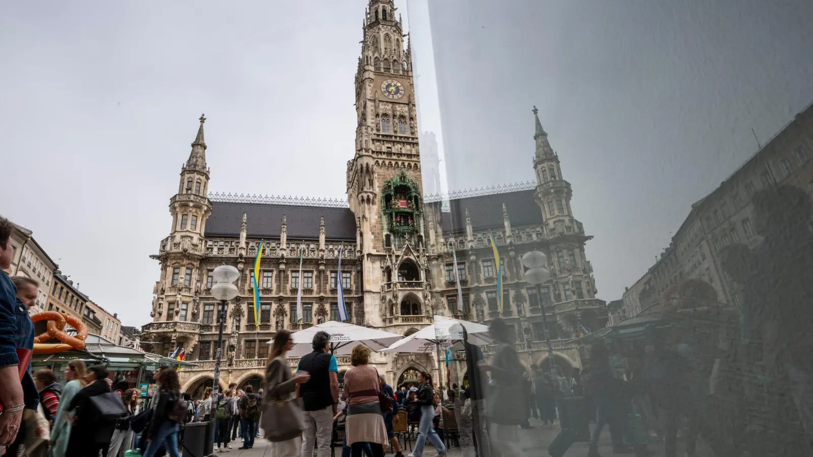 Die Münchner und die Hamburger Innenstadt sind laut einer aktuellen Umfrage besonders beliebt. (Foto: Peter Kneffel/dpa)