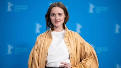 Renate Reinsve, die mit dem gefeierten Drama „Der schlimmste Mensch der Welt“ ein Shooting-Star der europäischen Kino-Szene geworden ist, begeistert in der Hauptrolle. (Archivfoto)  (Foto: Sebastian Gollnow/dpa)