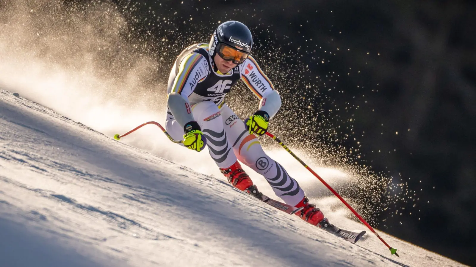 Andreas Sander beim Super-G in Courchevel. (Foto: Michael Kappeler/dpa)