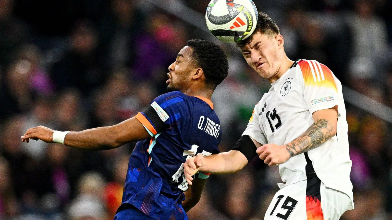  Angelo Stiller (r.) empfahl sich für weitere Einsätze im DFB-Trikot. (Foto: Tom Weller/dpa)