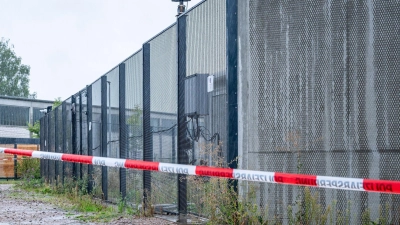 Alle vier Geflohenen wurden im Ausland gefasst und mindestens drei von ihnen unterdessen nach Deutschland unterstellt. (Foto: Archiv) (Foto: Armin Weigel/dpa)