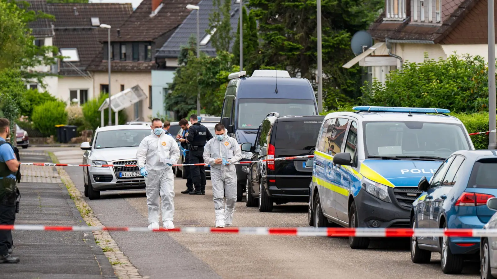 In Wiesbaden sind zwei Menschen getötet worden. Ein Verdächtiger befindet sich nun in Untersuchungshaft. (Foto: -/5VISION.NEWS/dpa)