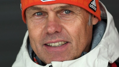 Andreas Bauer von der Fis hat Vorschläge gemacht, wie man die Anzugkontrolle im Skispringen verbessern kann. (Foto: Hendrik Schmidt/dpa-Zentralbild/dpa)