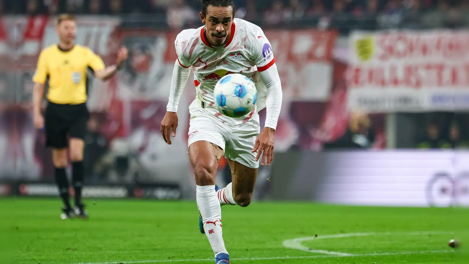 Auf Yussuf Poulsen muss RB Leipzig wochenlang verzichten. (Foto: Jan Woitas/dpa)