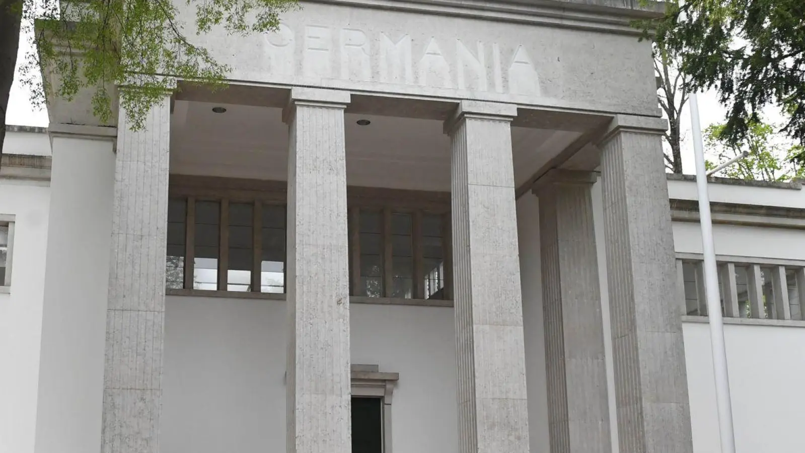 Der Deutsche Pavillon in Venedig. (Foto: Felix Hörhager/dpa)