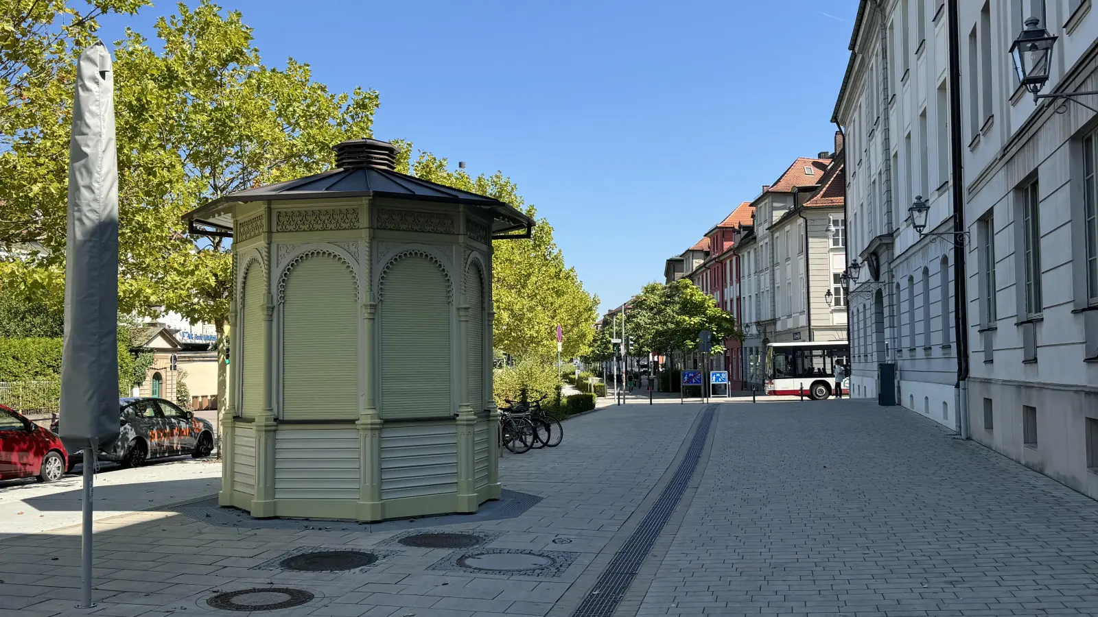 Für den historischen Pavillon auf der Promenade ist eine neue Pächterin gefunden worden. (Foto: Oliver Herbst)