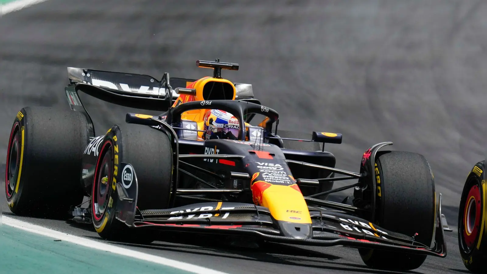 Max Verstappen wurde Dritter im Sprint, nach einer Strafe aber nachtrglich auf Platz vier versetzt.  (Foto: Andre Penner/AP/dpa)