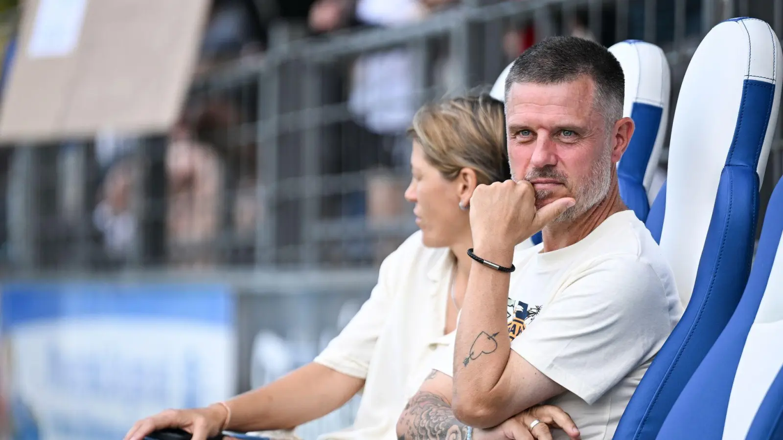 Trainer Alexander Straus will eine erfolgreiche Champions-League-Saison mit dem FC Bayern spielen (Foto: Sebastian Christoph Gollnow/dpa)