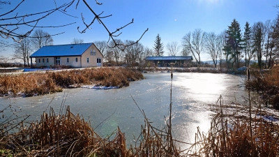 Der Teich der Kläranlage in Ornbau wird aufgeschüttet werden müssen. (Foto: Jim Albright)