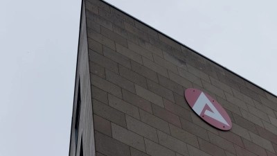 Die Arbeitslosenzahl in Bayern ist gestiegen. (Symbolbild) (Foto: Rolf Vennenbernd/dpa)