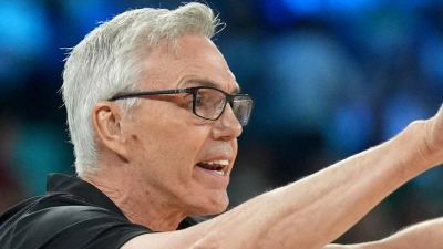 Bayern-Trainer Gorden Herbert kann mit dem Ergebnis seines Teams zufrieden sein. (Foto: Marcus Brandt/dpa)