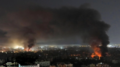 Israels Luftwaffe setzt ihre Angriffe gegen die Hisbollah-Miliz fort.  (Foto: Hussein Malla/AP/dpa)