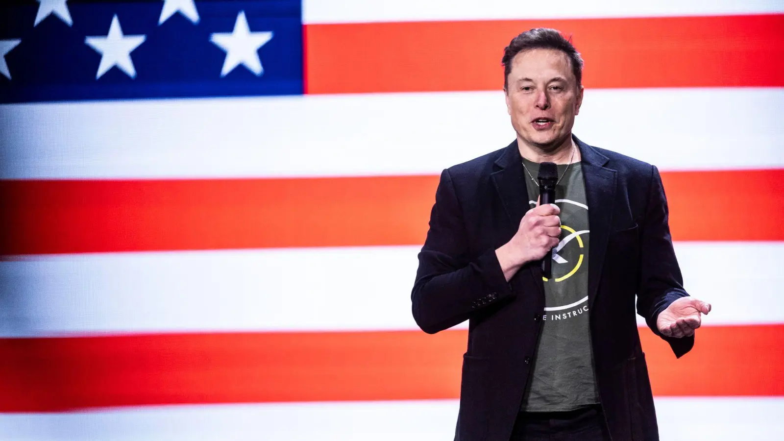 Elon Musk erhöht den Einsatz auf einen Wahlsieg von Donald Trump. (Archivbild) (Foto: Sean Simmers/The Patriot-News/AP/dpa)