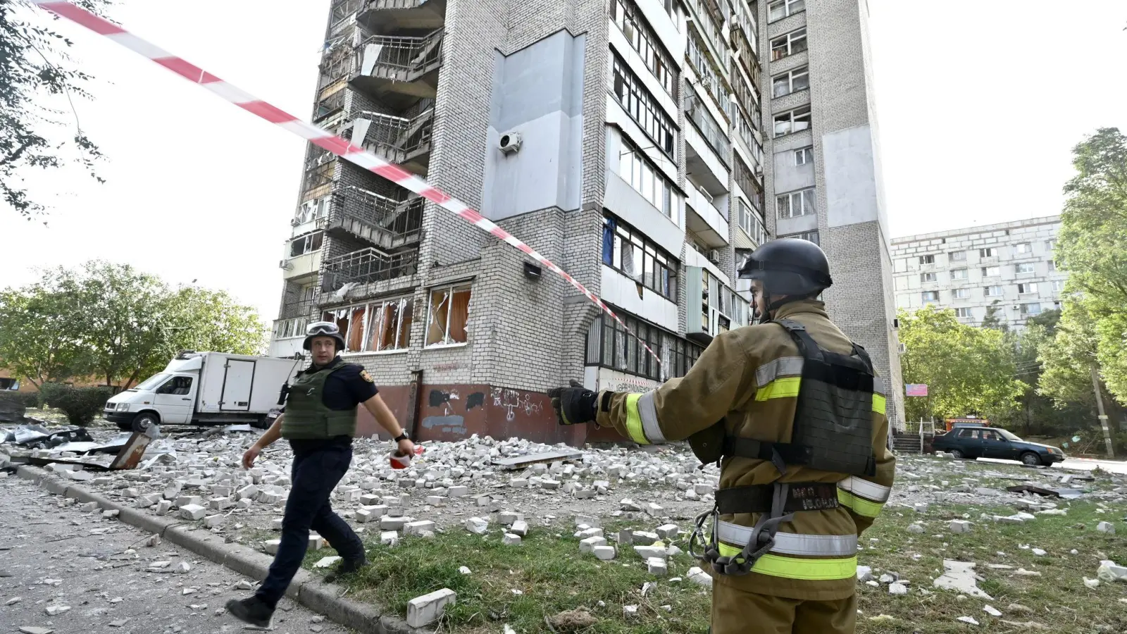 Saporischschja erneut im Visier der russischen Luftwaffe. (Archivbild) (Foto: -/Ukrinform/dpa)