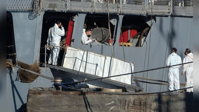 Ein italienisches Gericht erklärte die Inhaftierung von Mittelmeer-Flüchtlingen in Albanien für unzulässig. (Foto: Archiv) (Foto: Vlasov Sulaj/AP/dpa)