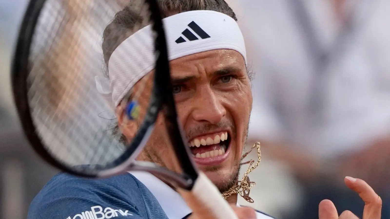 Startet als ein Titelfavorit bei den French Open: Alexander Zverev. (Foto: Alessandra Tarantino/AP/dpa)
