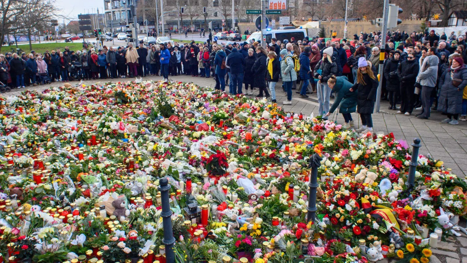 Die Trauer nach dem Anschlag in Magdeburg ist groß. (Foto: Klaus-Dietmar Gabbert/dpa)